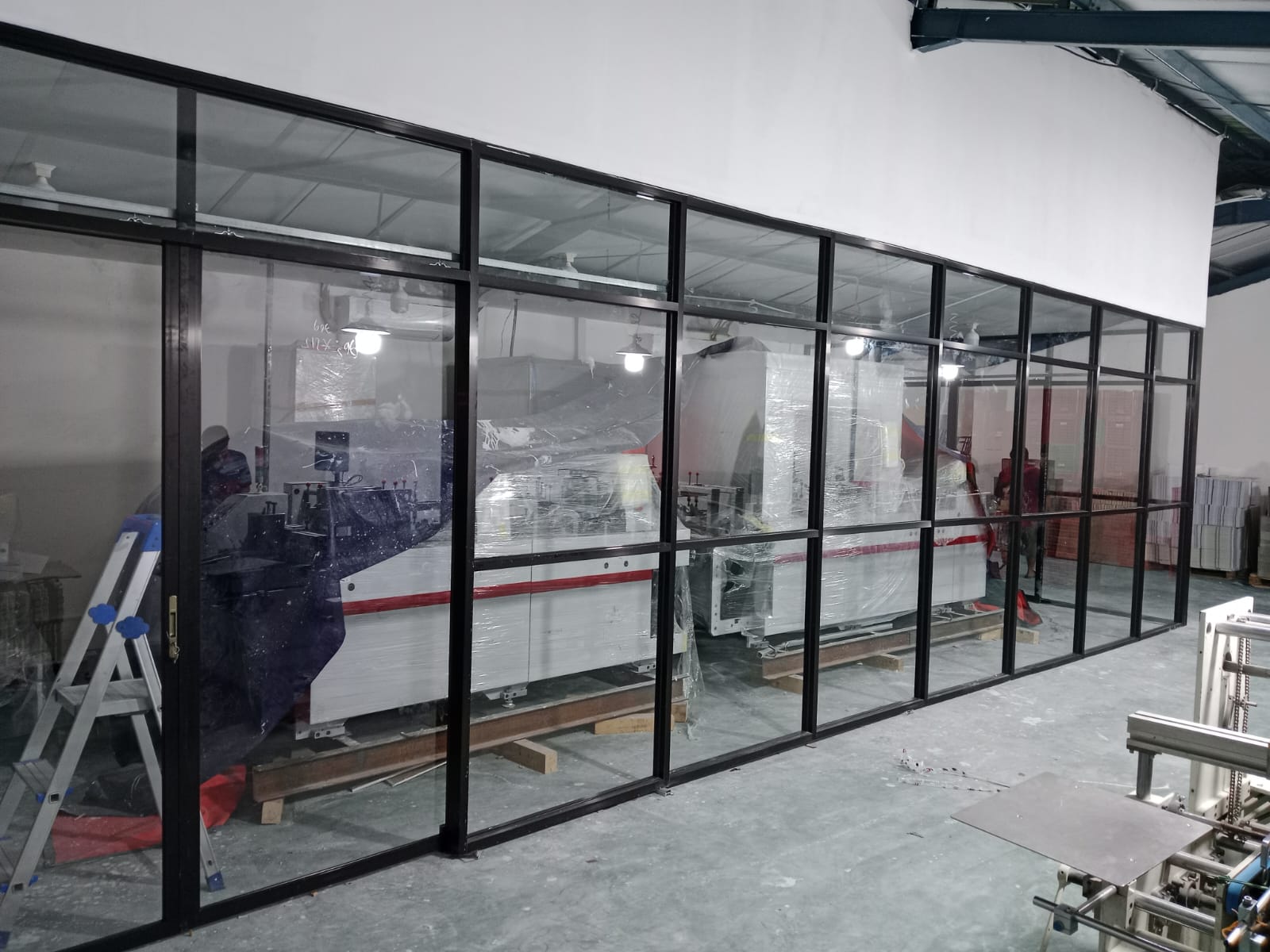 Galeri Kusen aluminium 
