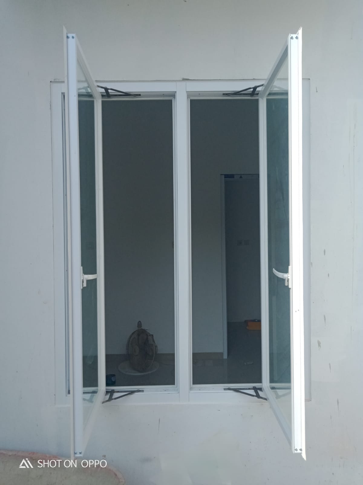Jendela Aluminium Casement 4
