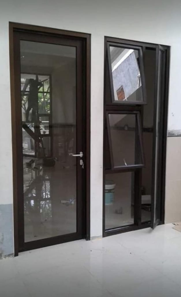 Pintu Kaca 11